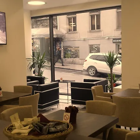 Nobel Design Hotel 4*
