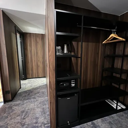 Nobel Design Hotel 4*