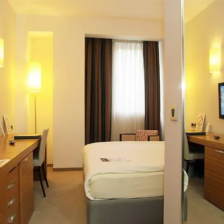 Nobel Design Hotel